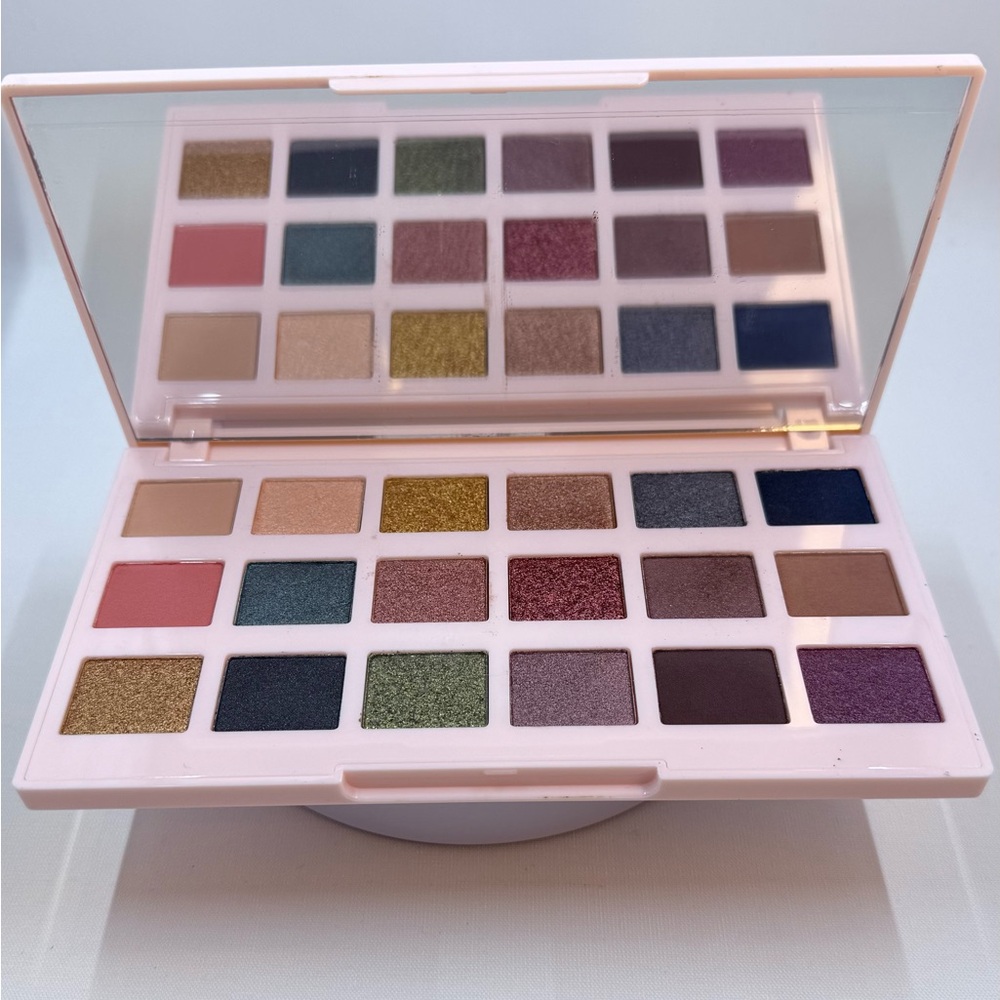 Pink and Green Eyeshadow Palette with Matte and Shimmer Finishes